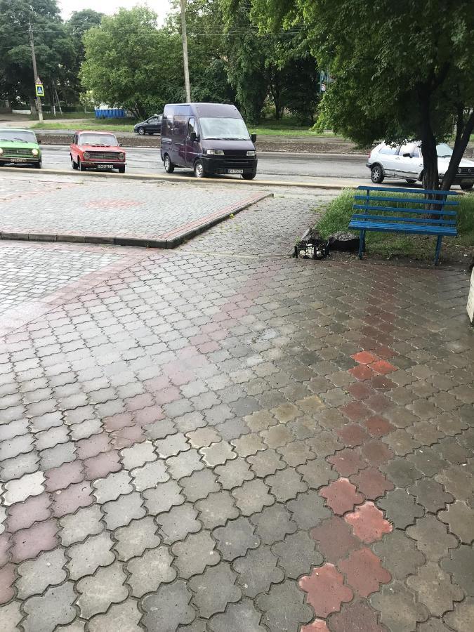 Чудова Квартирка В Кам'Янці -Подільському Kamjanez-Podilskyj Exterior foto