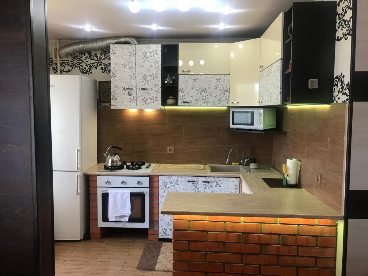 Чудова Квартирка В Кам'Янці -Подільському Kamjanez-Podilskyj Exterior foto